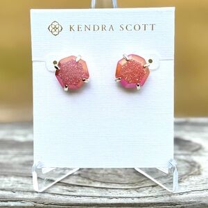 ⚡️Kendra Scott Ryan Stud Earrings Coral Druzy Gold Hexagon⚡️